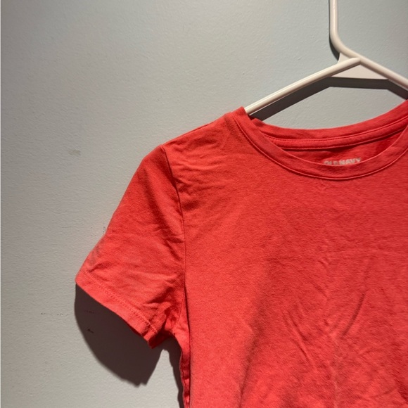 Old Navy Short Sleeve Tee - Picture 2 of 5